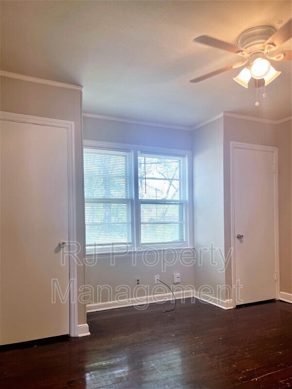 Building Photo - 732 S Greer St