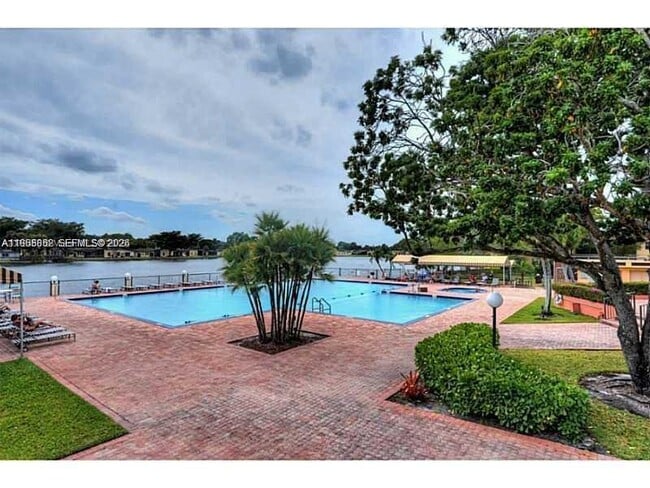 Building Photo - 101 Berkley Rd