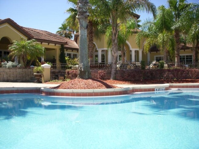 Building Photo - 420 S Villa San Marco Dr