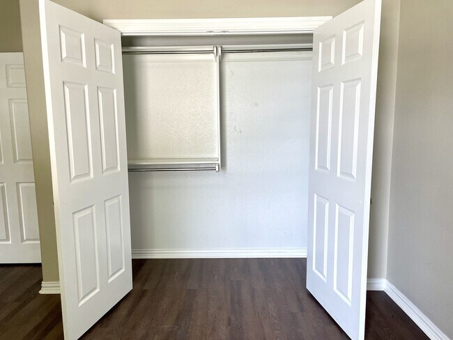 Building Photo - 4904 Caddo Creek Ct