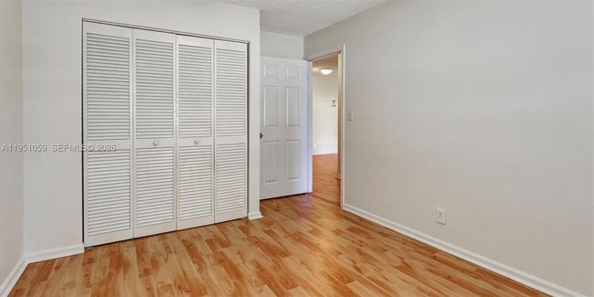 Building Photo - 1110 NW 108th Ave