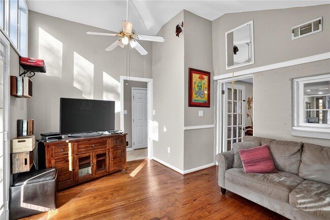 Building Photo - 3671 Bishop Dr