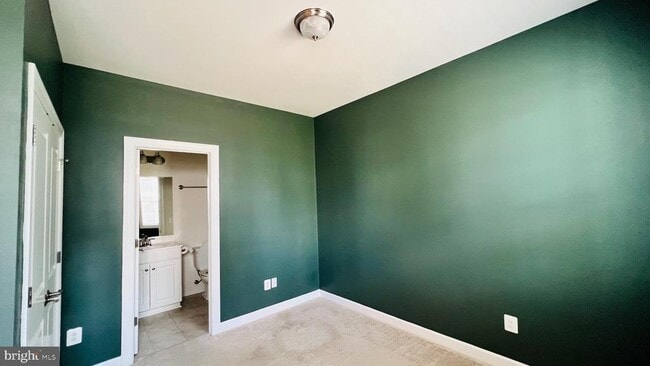 Building Photo - 1064 Old Trail Dr