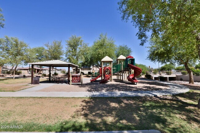 Building Photo - 25847 W Winston Dr