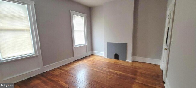 Building Photo - 250 N 52nd St