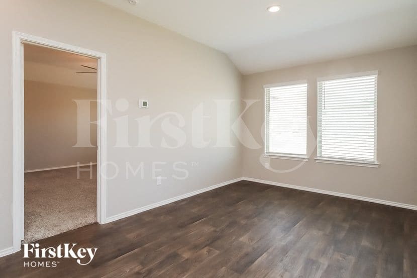 Building Photo - 14703 Night Violet Ct