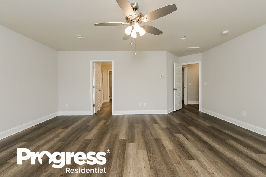 Building Photo - 52 Lafayettes Landing