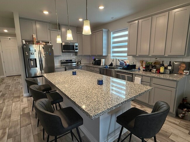 Building Photo - 1603 Ocaso Dr