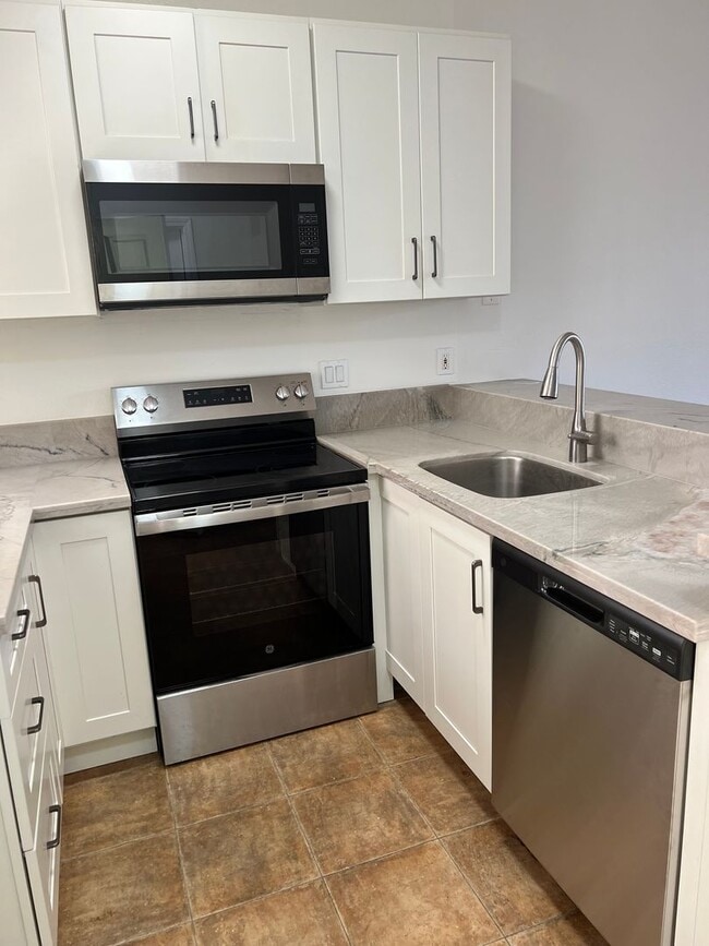 Building Photo - Spacious studio in the Seabridge Gated Com...