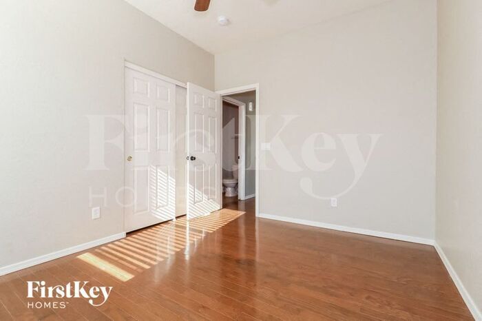 Building Photo - 16963 W Windermere Way