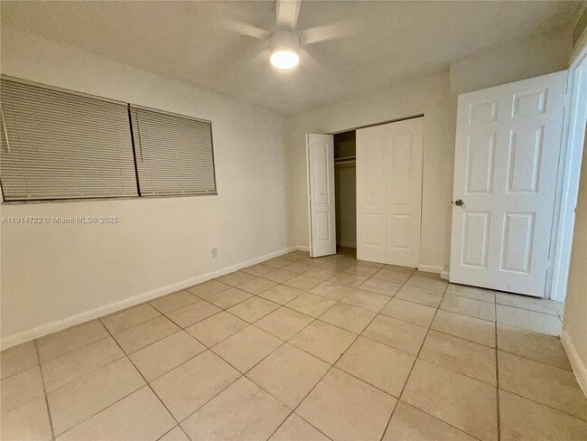 Building Photo - 4045 NW 19th St