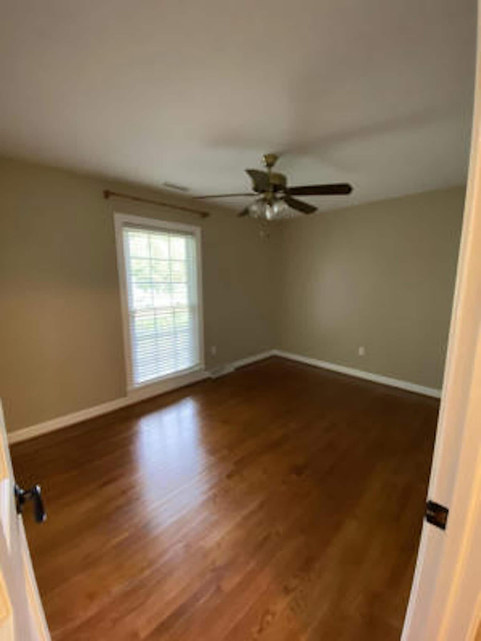 Bedroom 1 - 1125 Clapper Ct