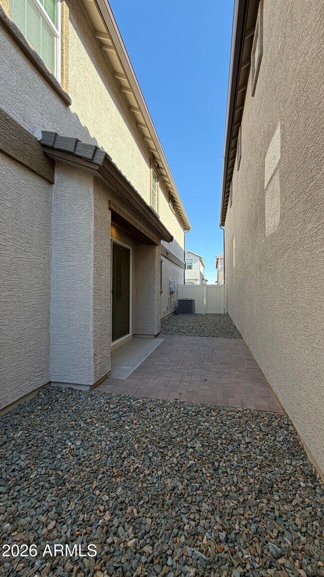 Building Photo - 9741 W Catalina Dr