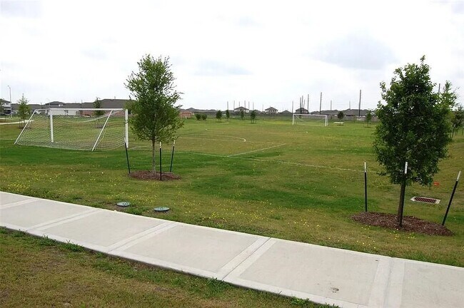Building Photo - 7839 Murciana Dr