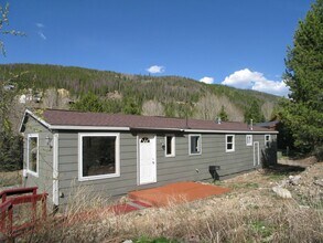 Building Photo - Newly renovated French Creek Home! Updates...