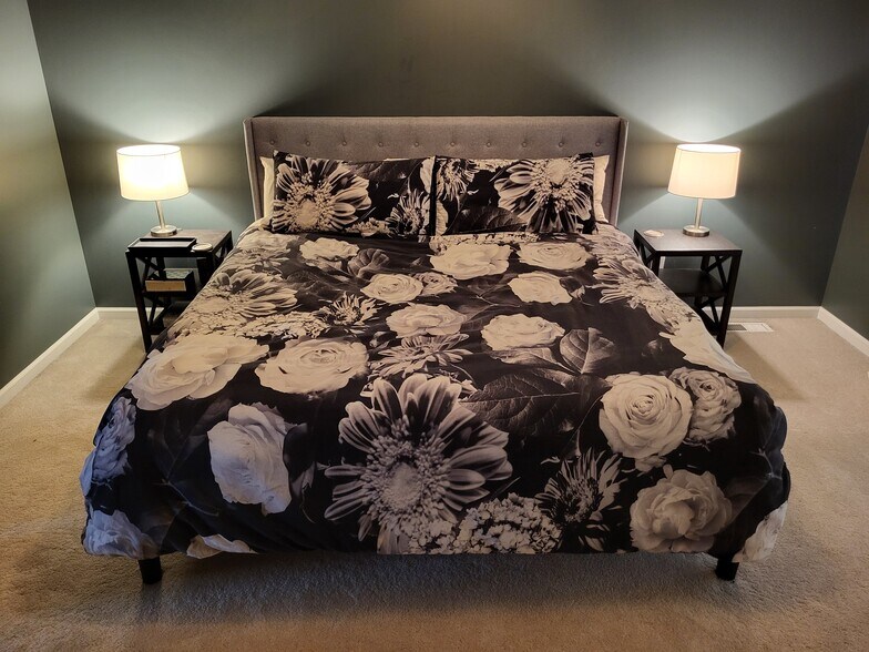 Master bedroom - 2nd floor - 923 Blodgett St SE
