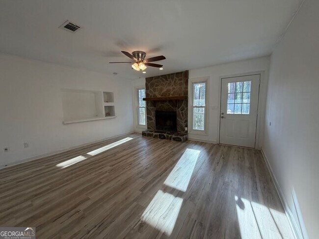 Building Photo - 2467 Verner Rd NW