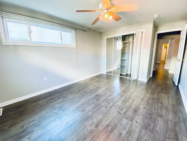 Building Photo - 109 S 13th St