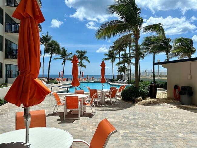 Building Photo - 3800 Galt Ocean Dr
