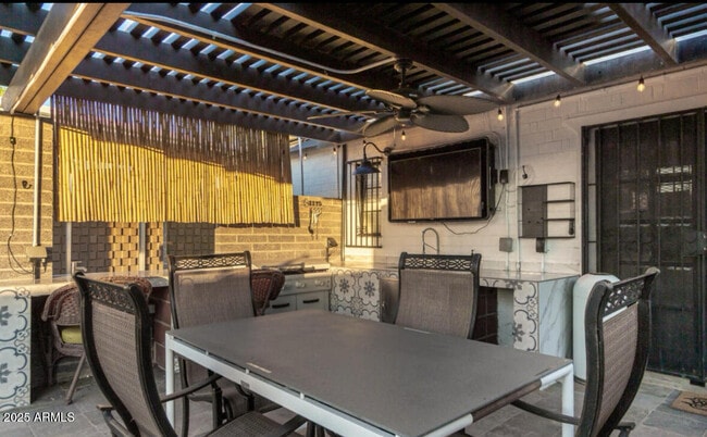 Building Photo - 1720 N Whittier Dr