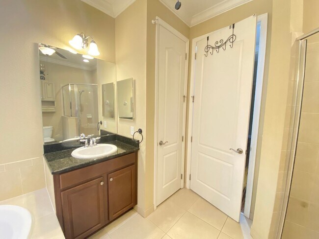 Building Photo - 10321 Belfry Cir