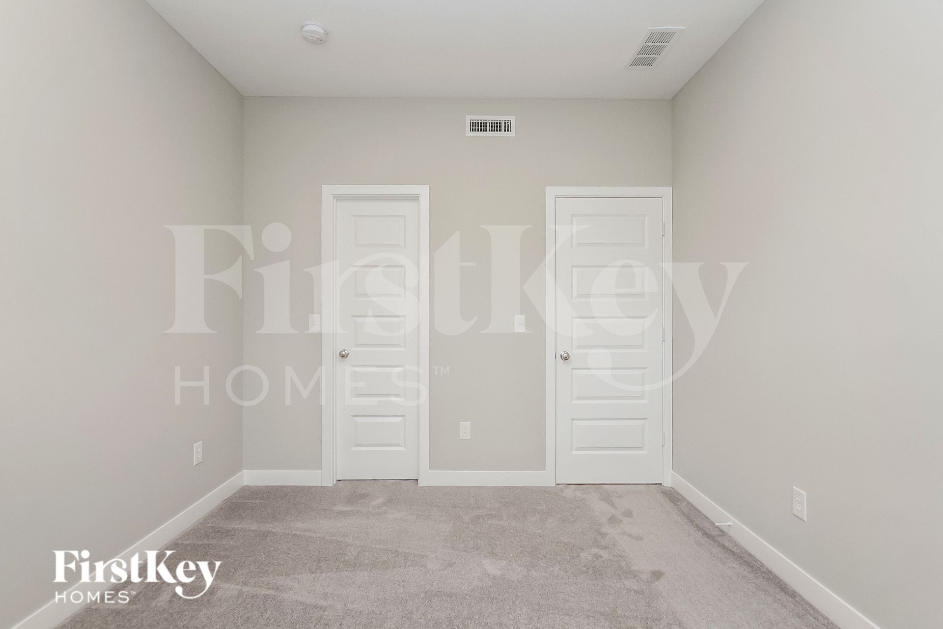 Building Photo - 2335 S Carlota Dr