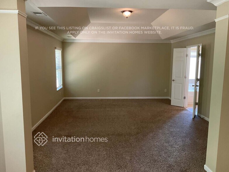 Building Photo - 5442 Rosehall Pl