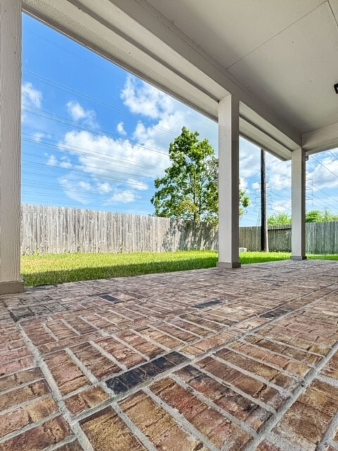 Building Photo - 2119 Llerena Ln