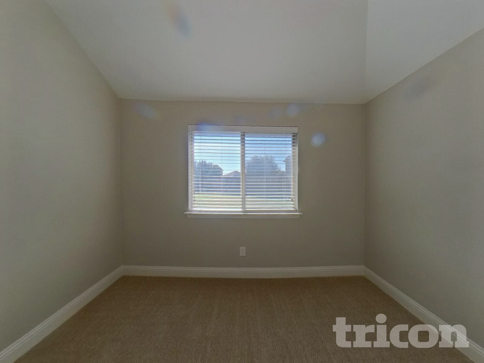 Building Photo - 1301 Hearthstone Dr