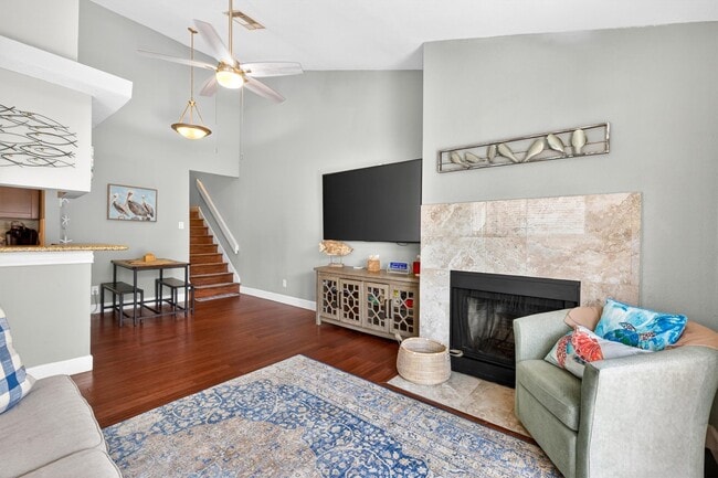 Building Photo - 3506 Cove View Blvd