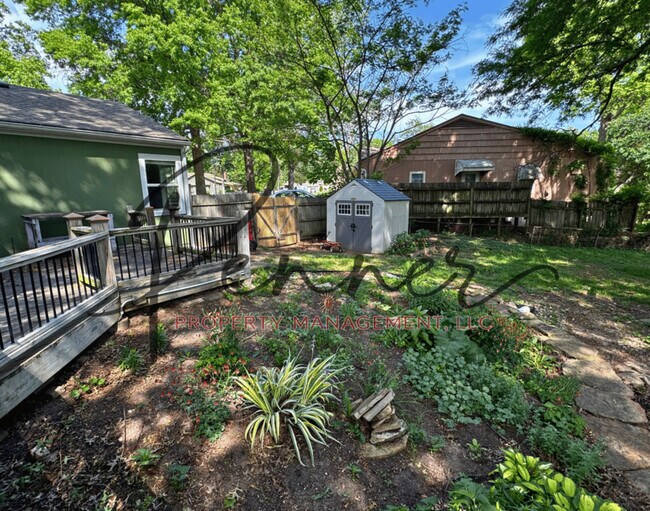 Building Photo - 3638 Blue Ridge Blvd