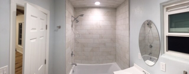 Building Photo - 9625 Grossmont Summit Dr