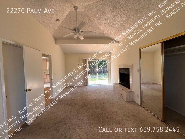 Building Photo - 22270 Palm Ave