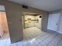 Building Photo - 5100 SW 41st St
