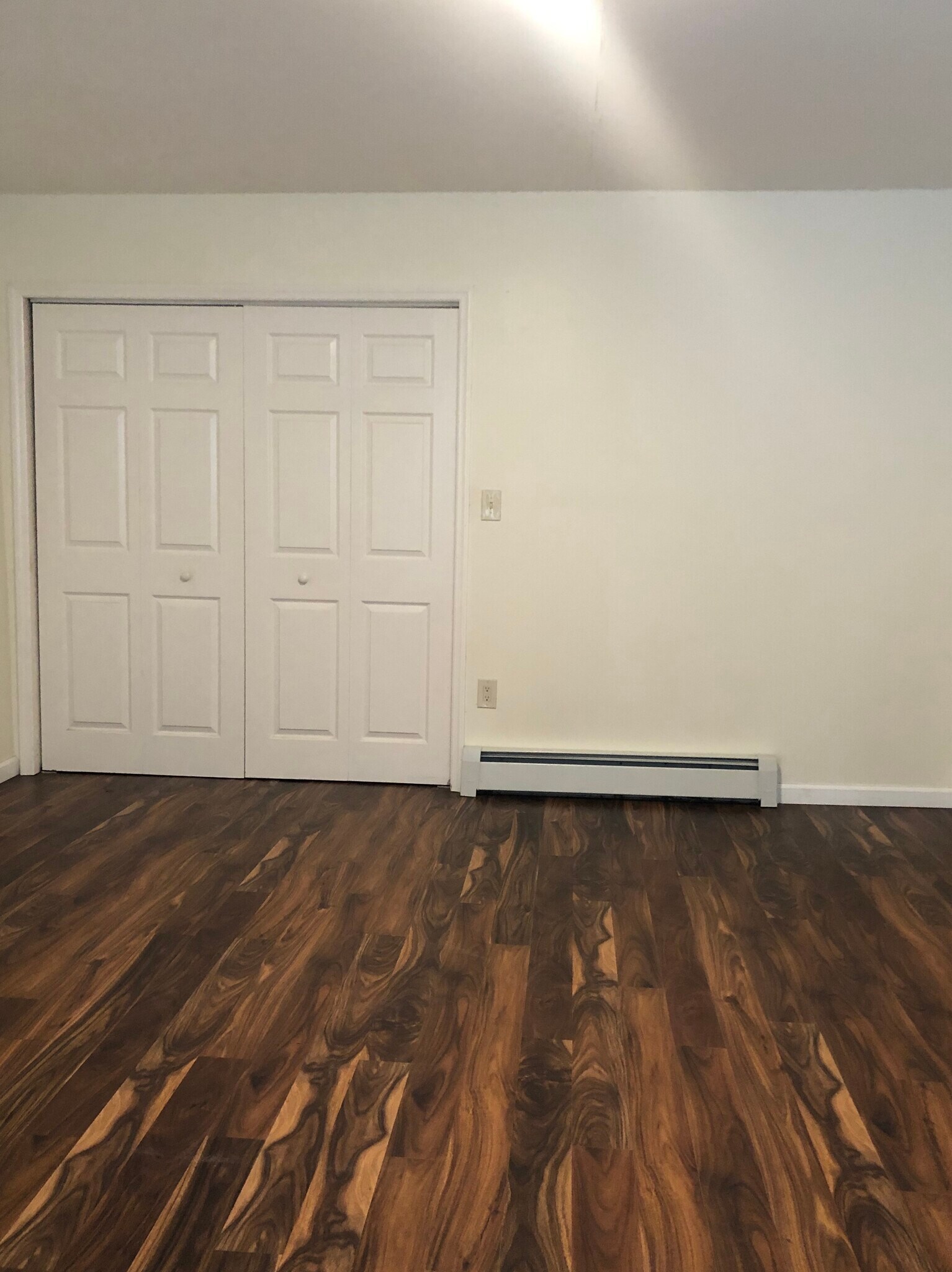 Building Photo - 1609 US-9W