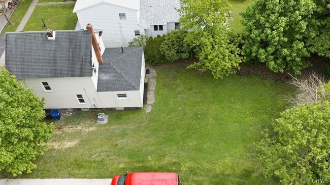 Building Photo - 423 Wendell Terrace
