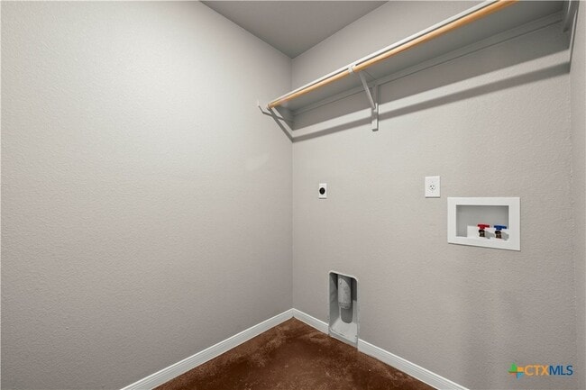 Building Photo - 2204 Indian Trail