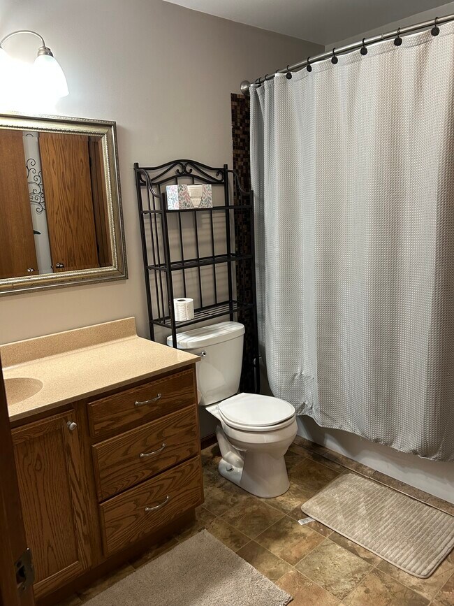 Building Photo - 708 Mississippi Ave NW