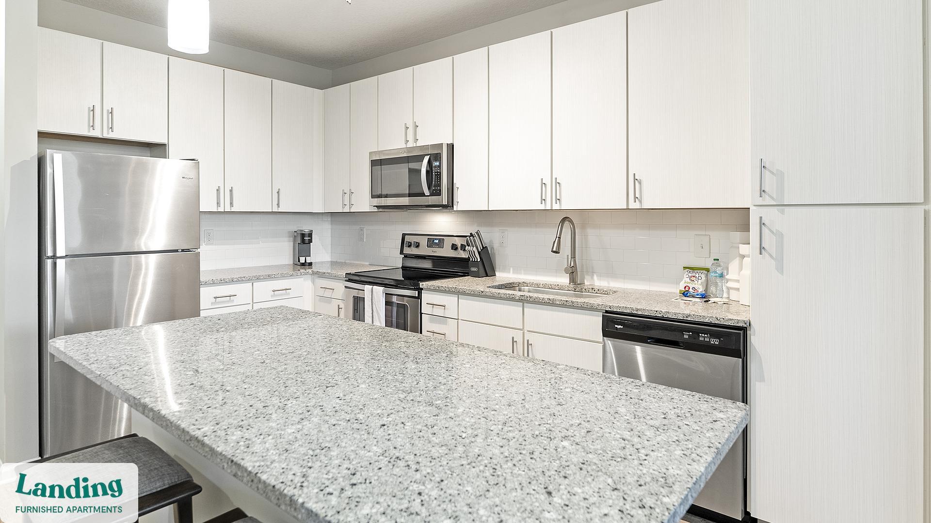 Building Photo - 2300 Tapestry Park Dr