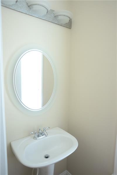 Building Photo - 5228 Wellsley Bend