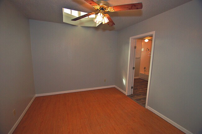 Building Photo - 2601 25th St