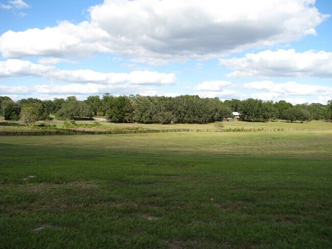 Building Photo - Beautiful 11.16 Acre Farm with Lots of Amenities!