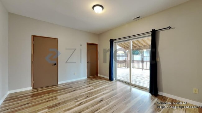 Building Photo - 20102 106 St Ct E