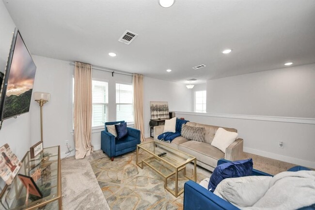 Building Photo - 7014 Cedar Breeze Ct