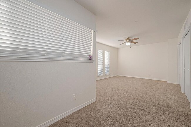 Building Photo - 1330 Augusta Dr