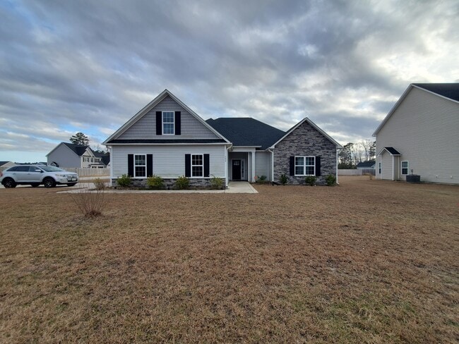 Building Photo - 600 Unity Ct