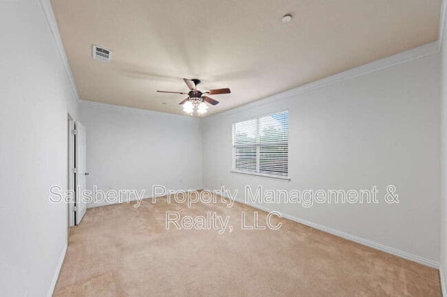 Building Photo - 252 Heritage Hill Dr