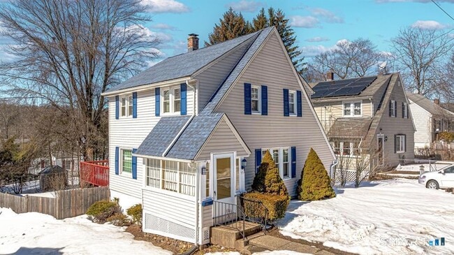 Building Photo - 55 Bronx Ave