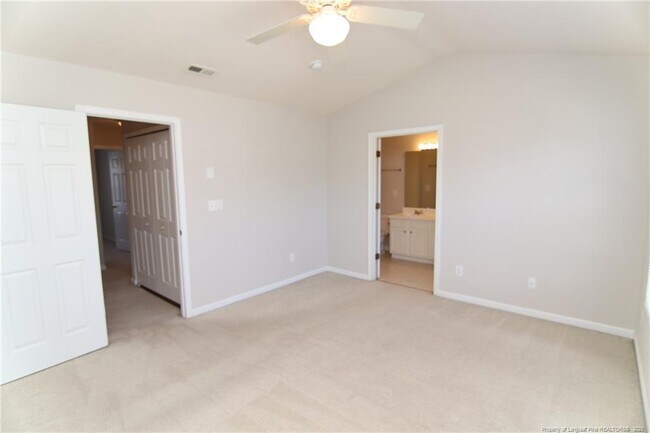 Building Photo - 5132 TwelvePole Dr