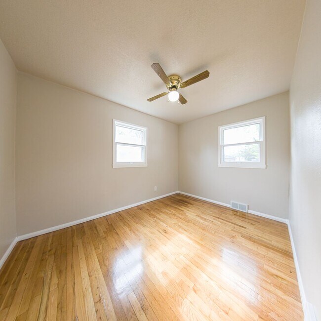 Building Photo - Updated 2-Bedroom, 1-Bath with Large Backyard